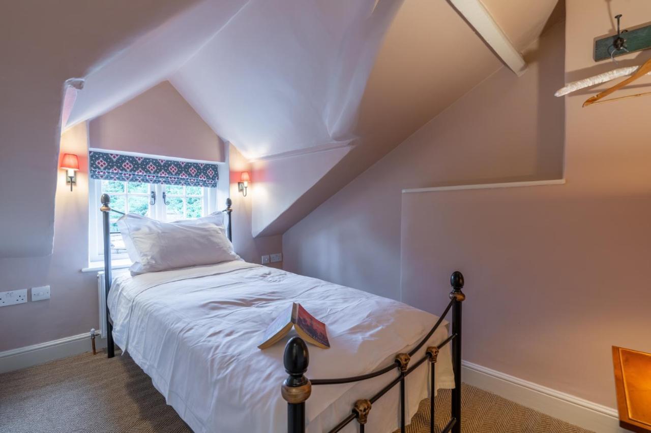 Vine Cottage ชาร์ลเบอรี ภายนอก รูปภาพ