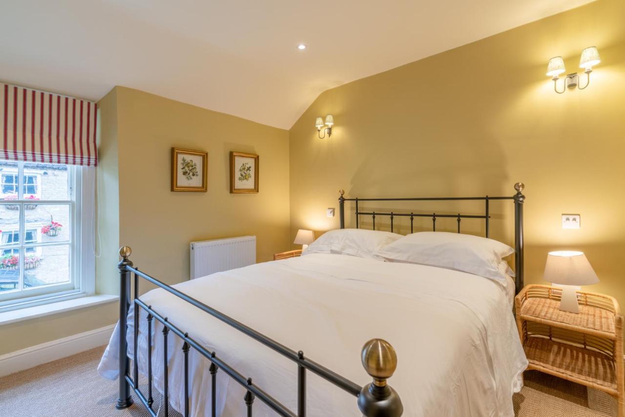 Vine Cottage ชาร์ลเบอรี ภายนอก รูปภาพ